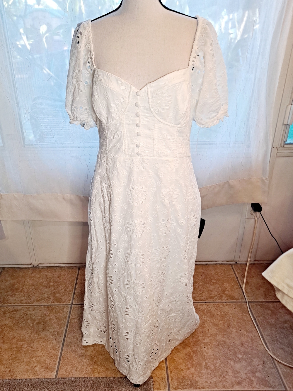 Lulu's White Eyelet Puff Sleeve Midi Dress